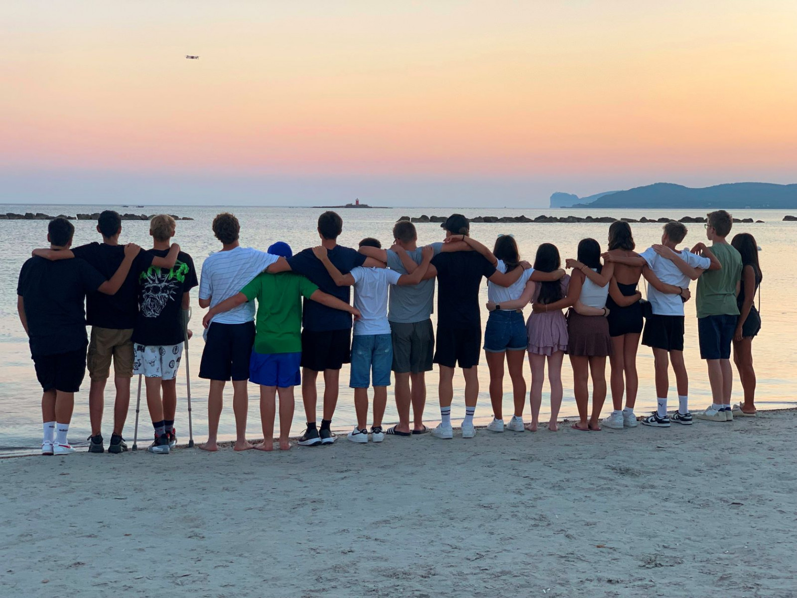 Teen group at sunset in Alghero on last day of Teen Summer Camp